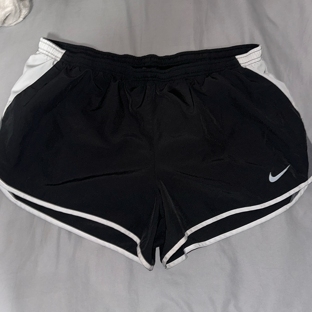 Nike shorts- XL